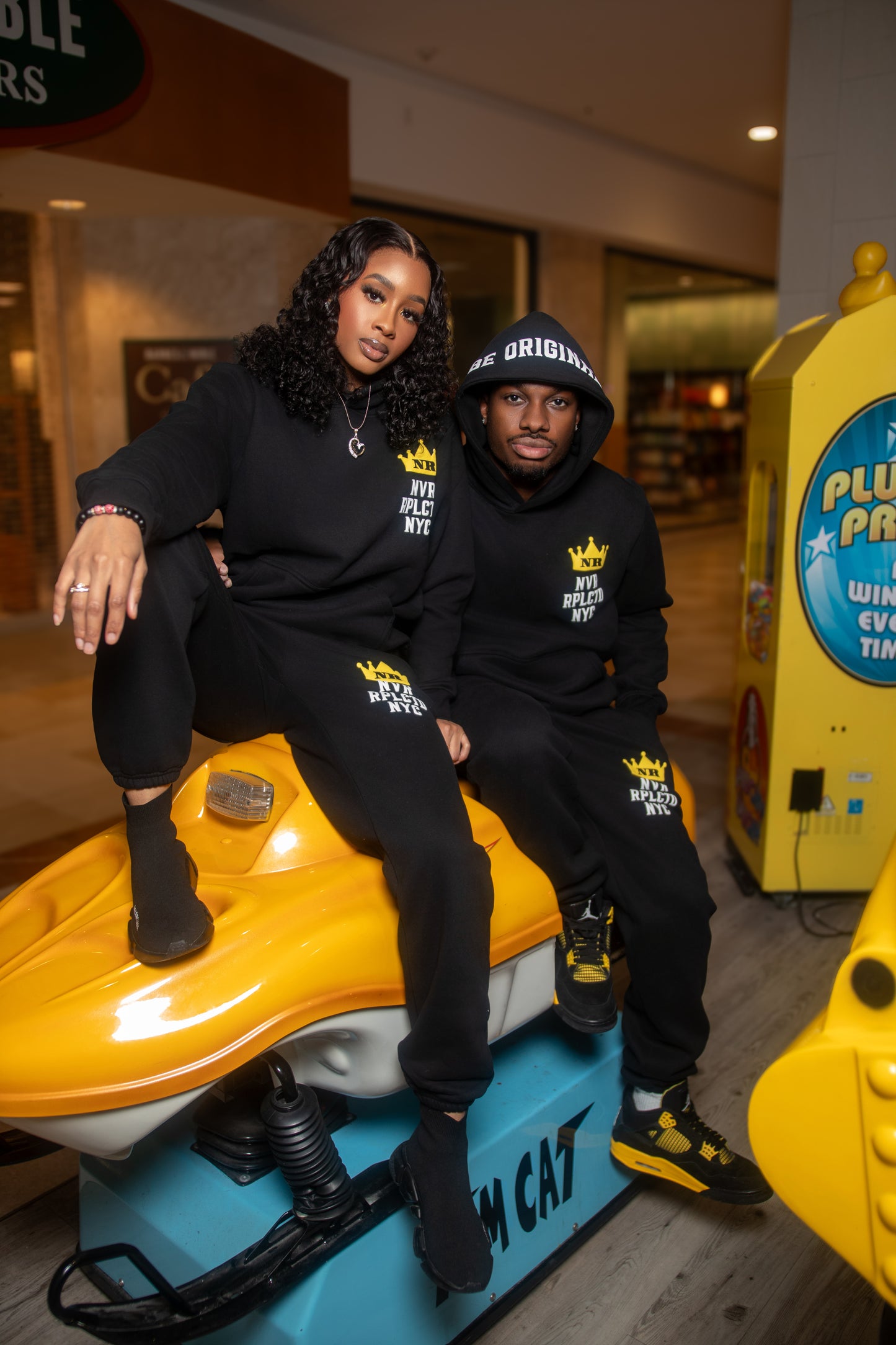 "BE ORIGINAL" Thunder Sweatsuit